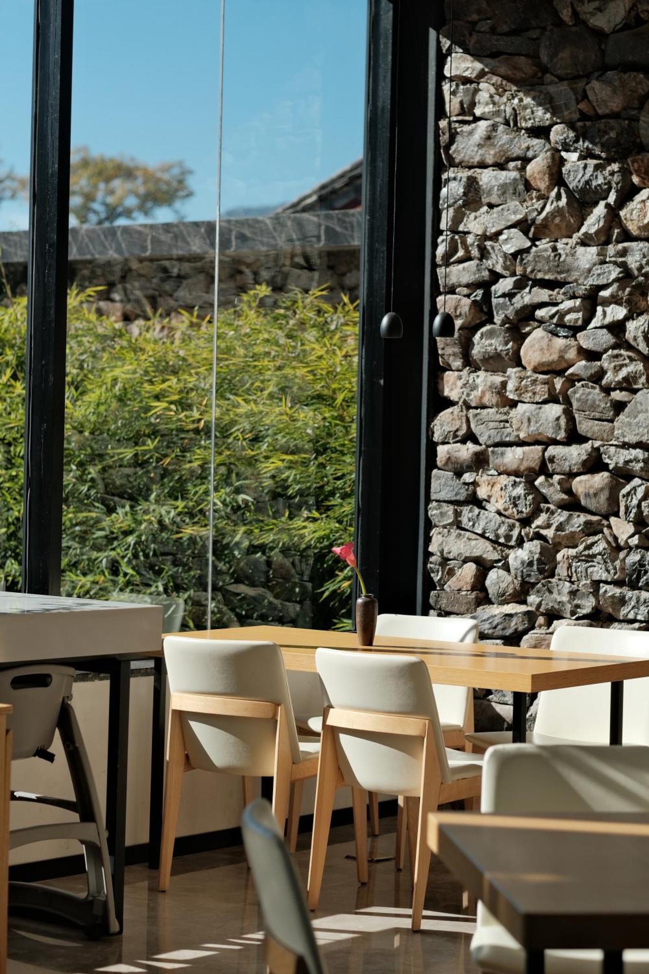 The Rock Hotel Lijiang  Esterno foto